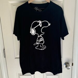 KAWS x Uniqlo x Peanuts Joe Kaws Yawn Outline Tee tshirt streetwear Cool Snoopy